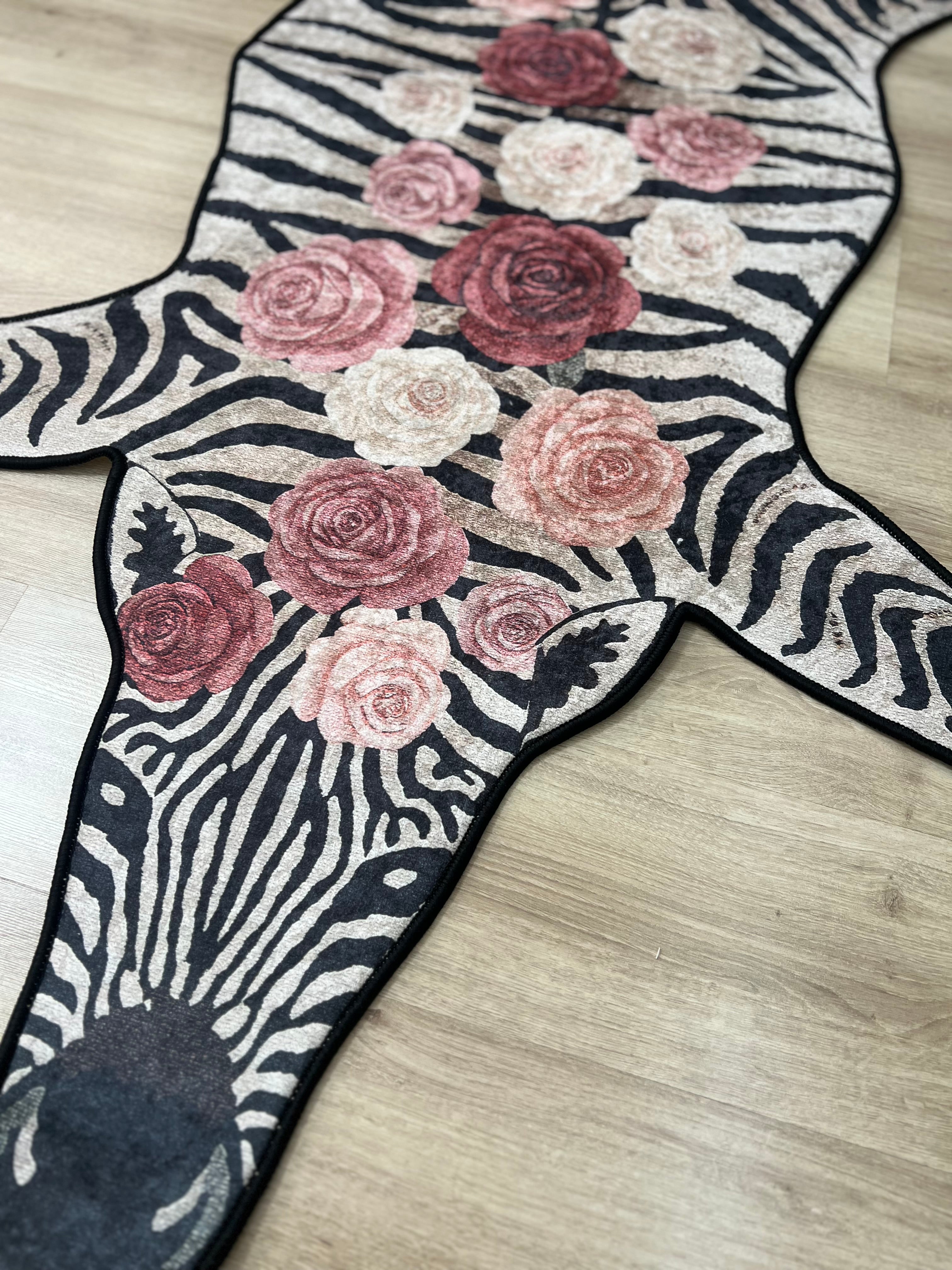 Rose Zebra Özel Kesim Halı