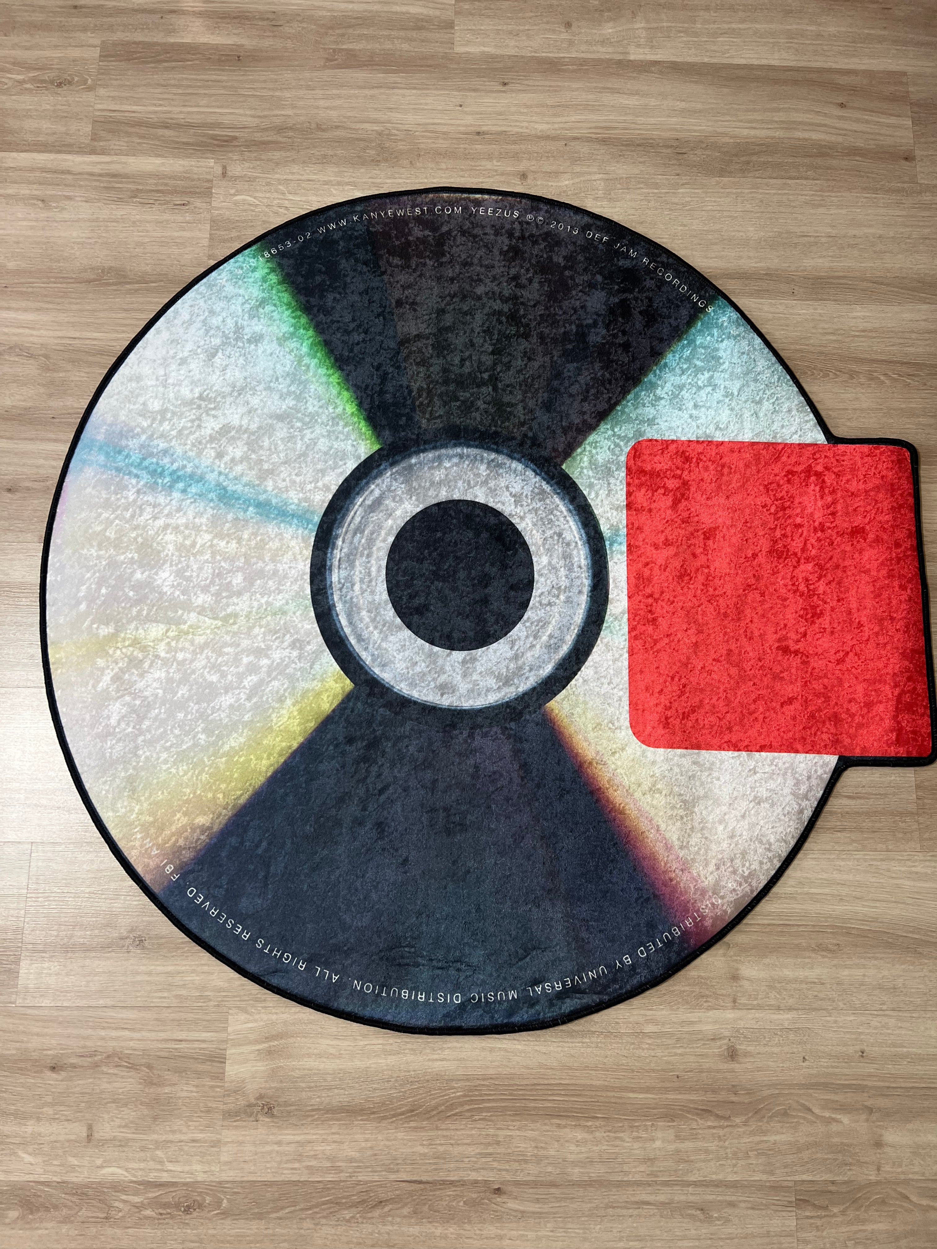 Yeezus CD Halı