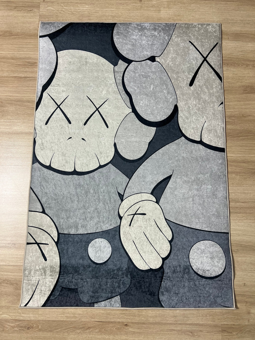 Kaws Companion Halı